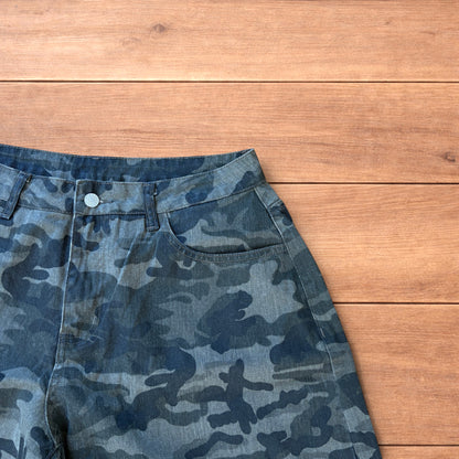 Super baggy wide leg cargo shorts jorts in army camo.