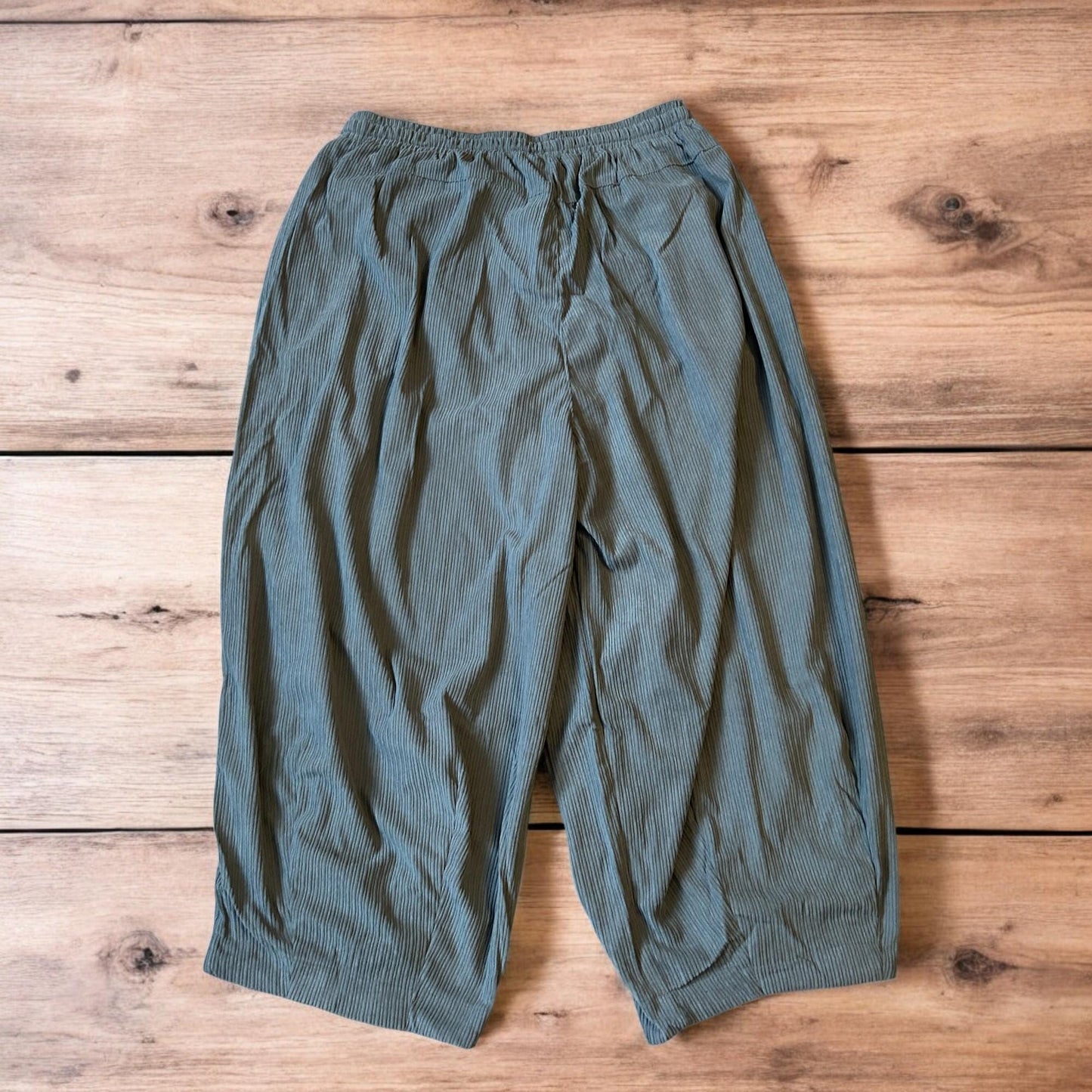 Super baggy wide leg relaxed fit corduroy trousers joggers in grey.