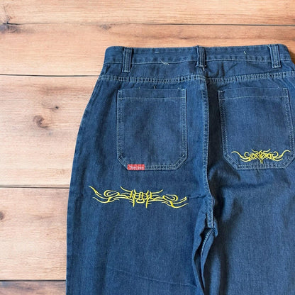 Insane baggy relaxed fit jeans in washed dark blue with embroidery.