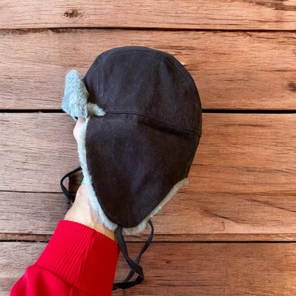 Russian ushanka trapper ear flap winter hat in grey colour way. 55-59cm