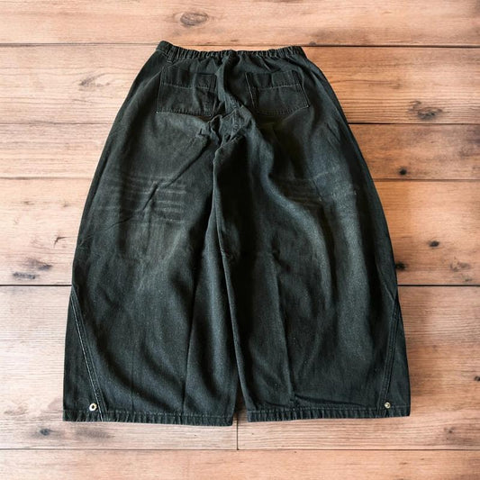 Incredible super baggy wide leg balloon fit jeans in washed black.