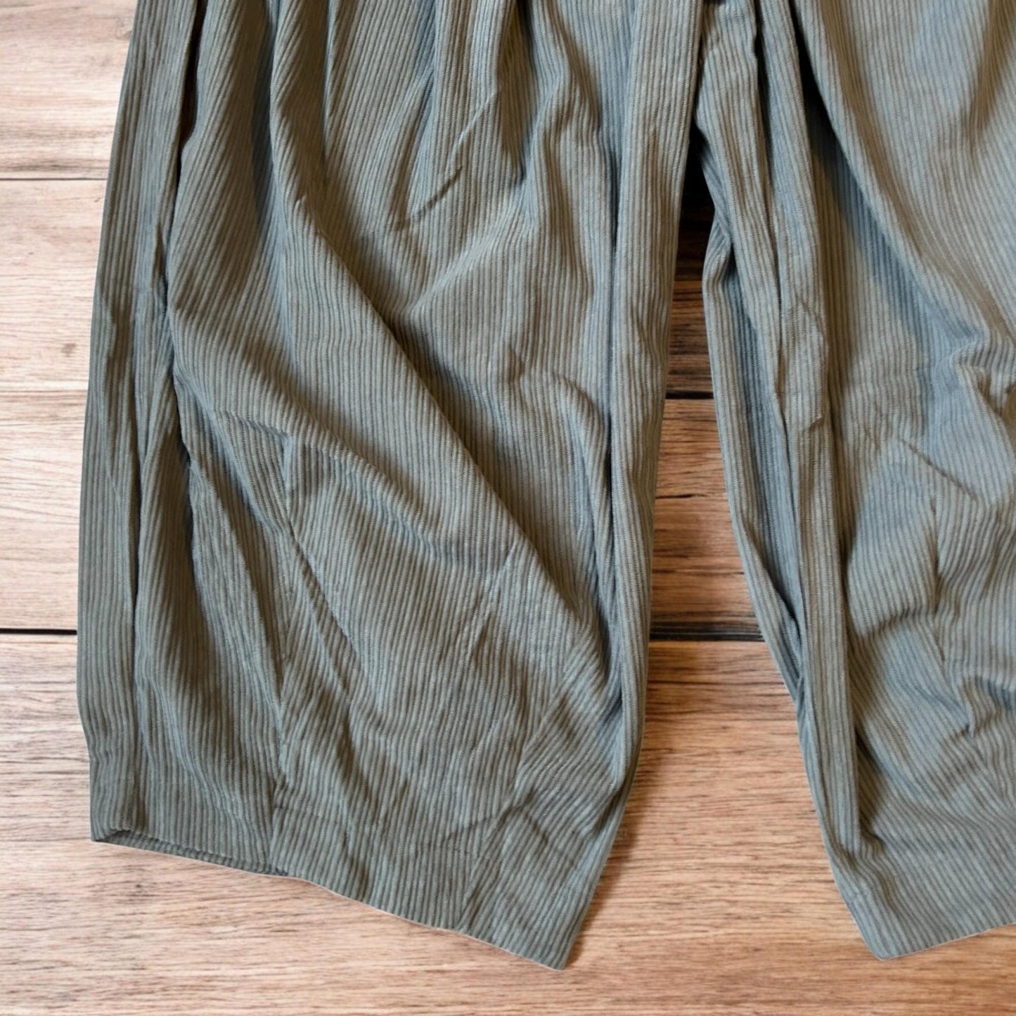 Super baggy wide leg relaxed fit corduroy trousers joggers in grey.