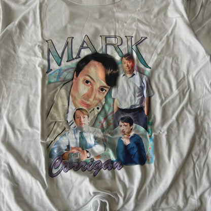 Novelty Peep Show Mark Corrigan T-shirt in white with front graphic print.